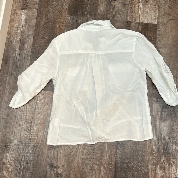 Women’s cotton button down - Picture 2 of 3